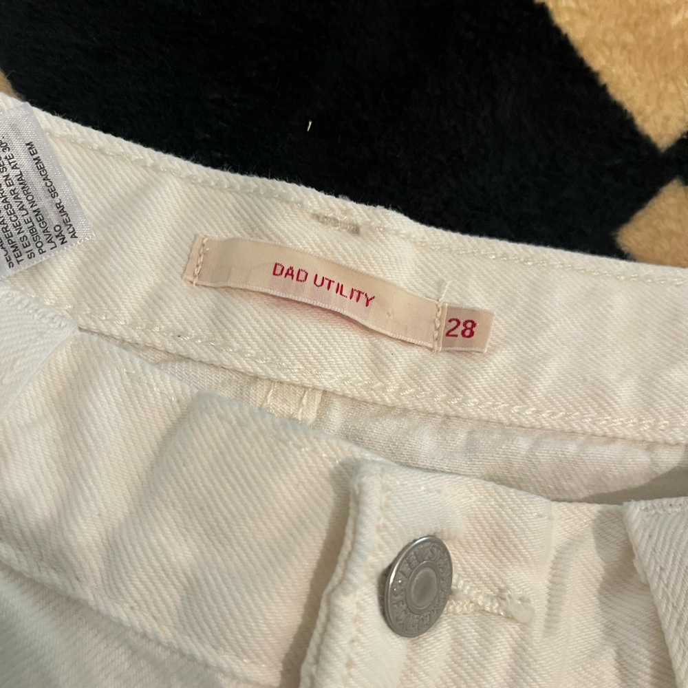 Levi's White Jeans with Brown Label